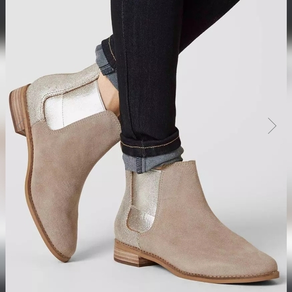 TOMS Ella‎ Leather Ankle Boot - Picture 1 of 11